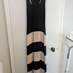 Racer back long summer dress. Black and Beige!